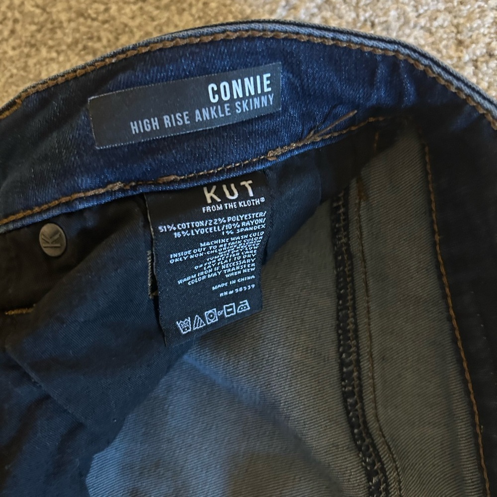 Kut from the Kloth skinny ankle Jean